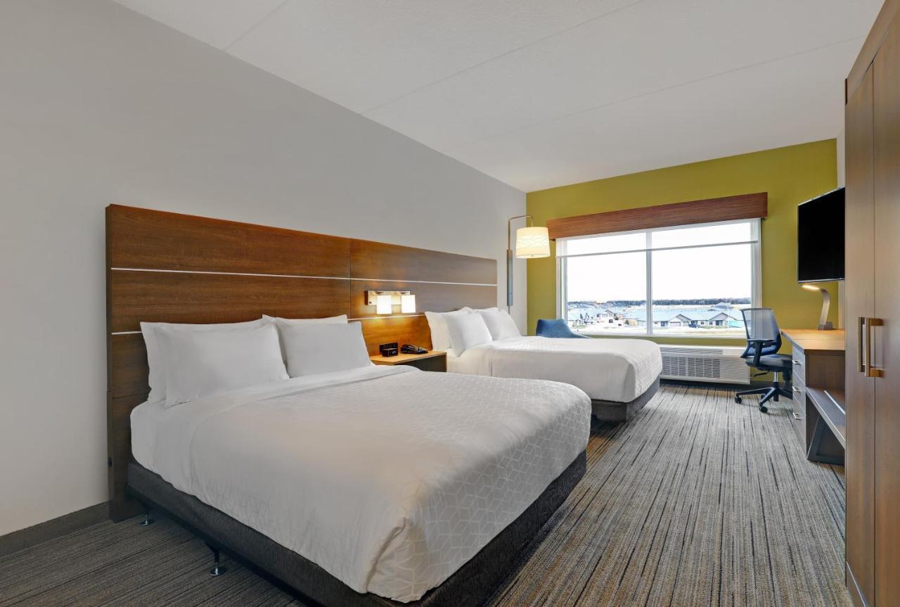 Holiday Inn Express & Suites - Порт Елгин Екстериор снимка