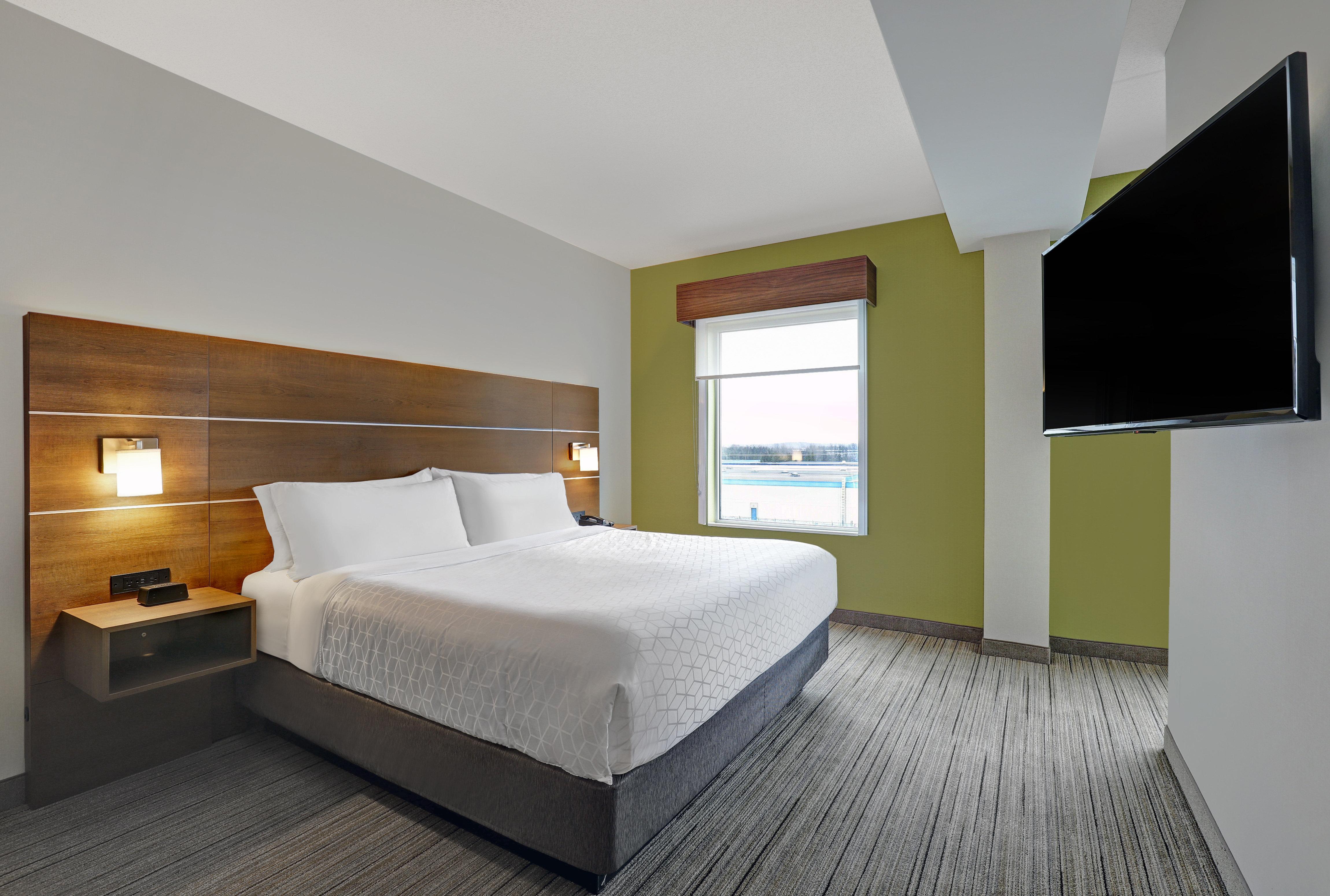 Holiday Inn Express & Suites - Порт Елгин Екстериор снимка
