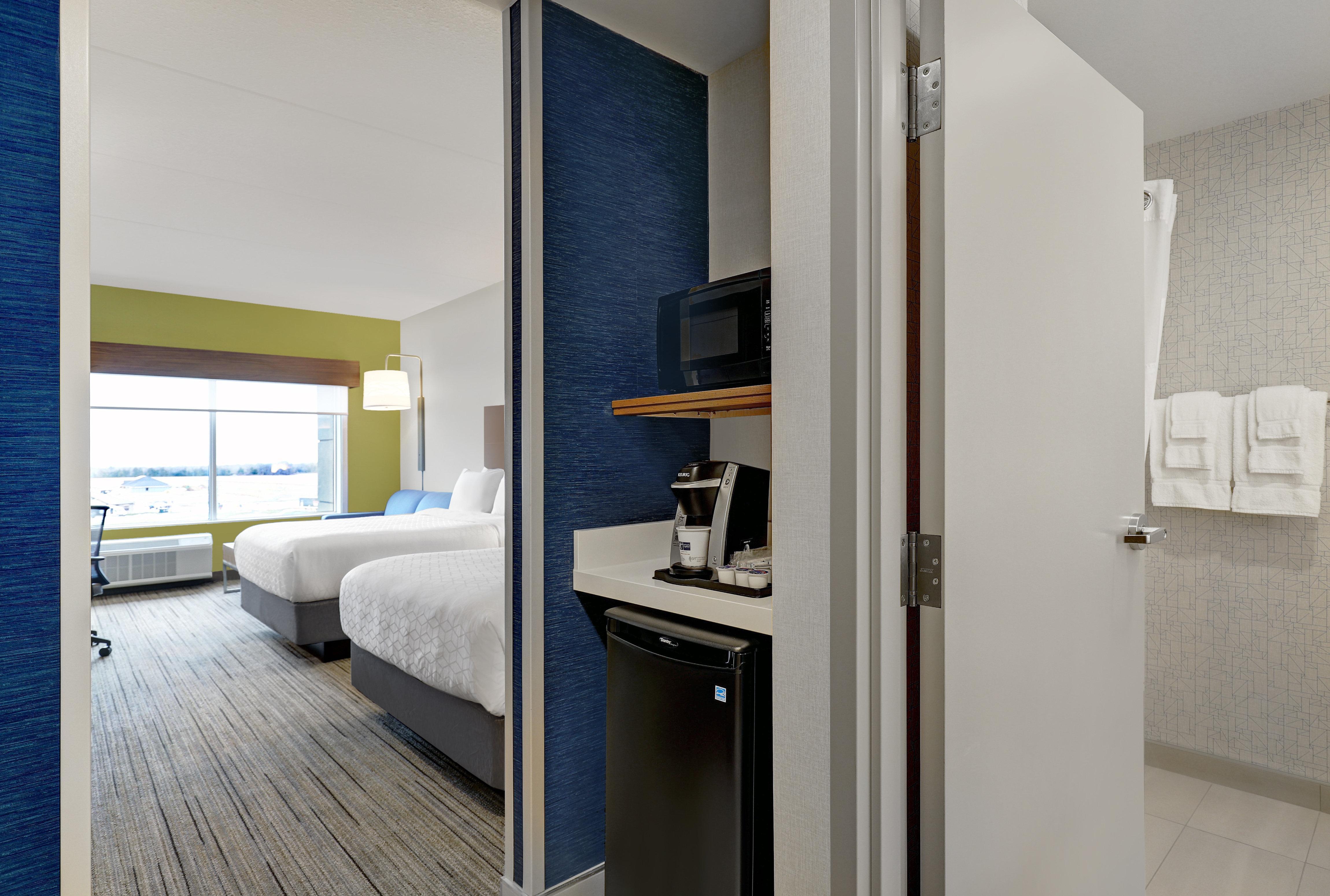 Holiday Inn Express & Suites - Порт Елгин Екстериор снимка