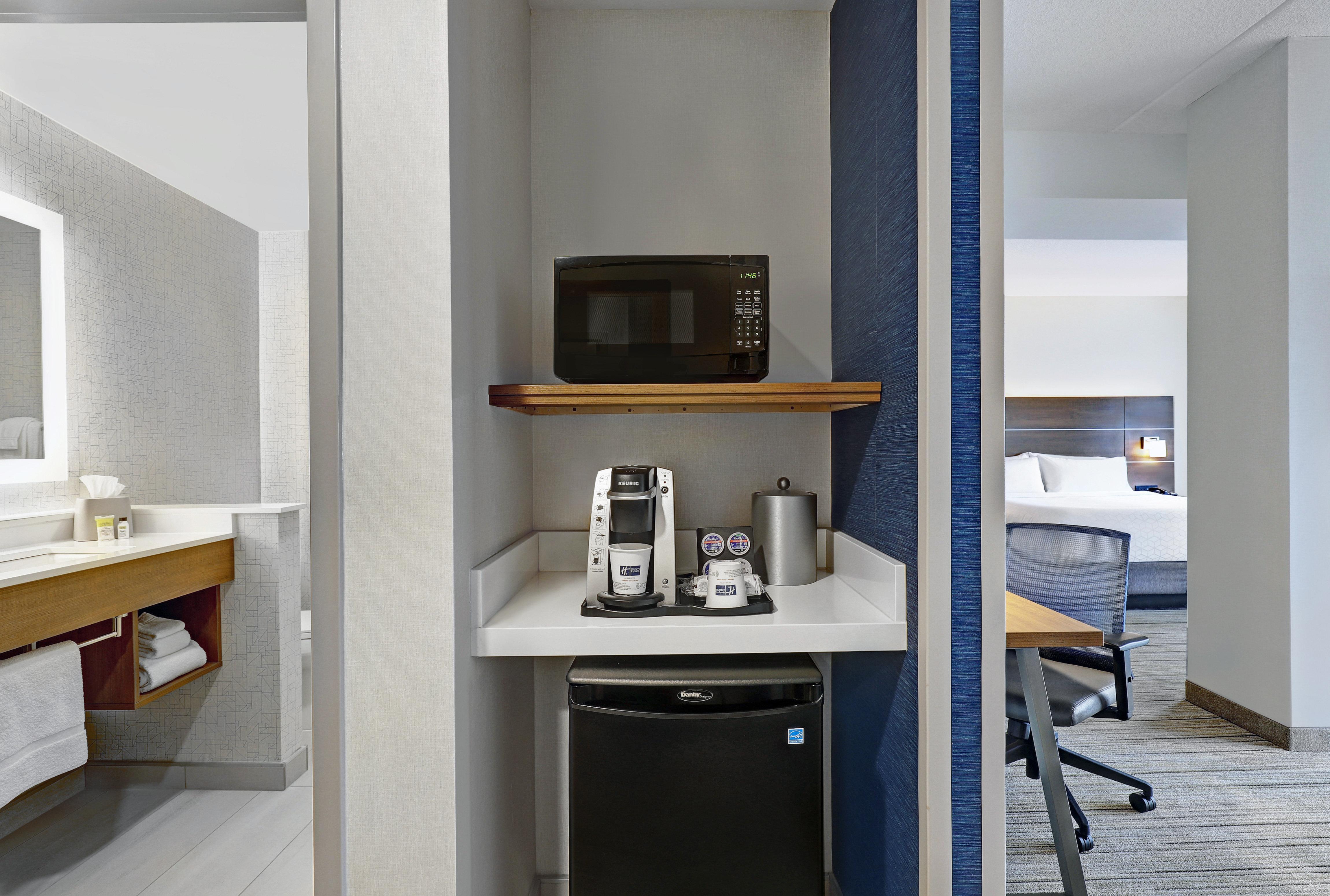 Holiday Inn Express & Suites - Порт Елгин Екстериор снимка